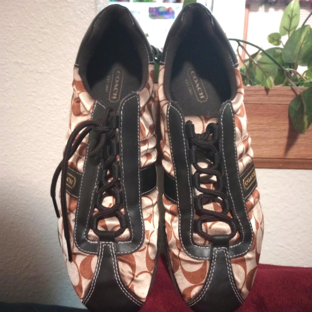 Never worn Coach Kirby Leather Satin Logo Printed Lace Up Joggers